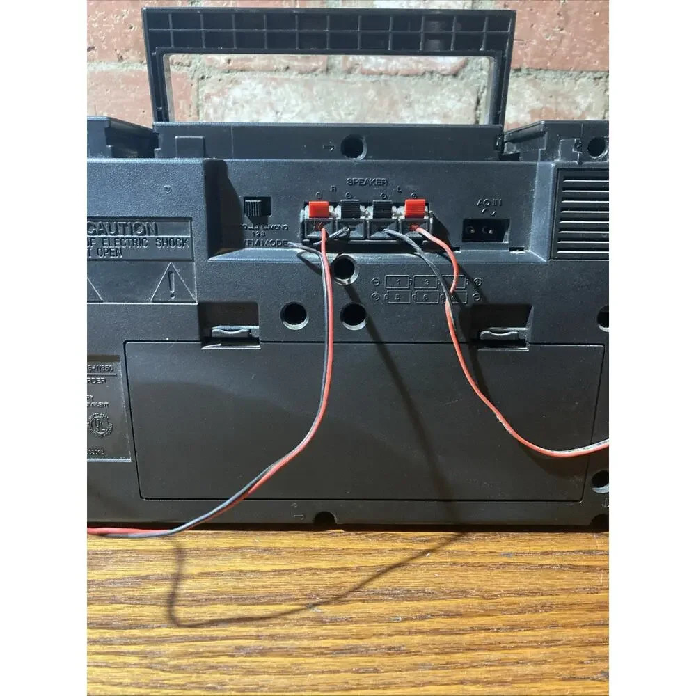 Sony CFS-W350 Dual 📻 Cassette AM/FM Radio Boombox Recorder